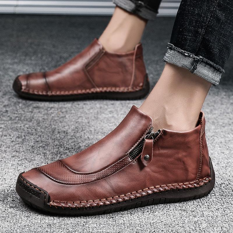 Men's Round Toe Low Heel Boots – Rubber Sole for Outdoor Use