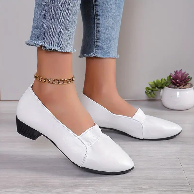 Décolleté Donna a Punta con Tacco Largo e Design Senza Chiusure – Décolleté Eleganti
