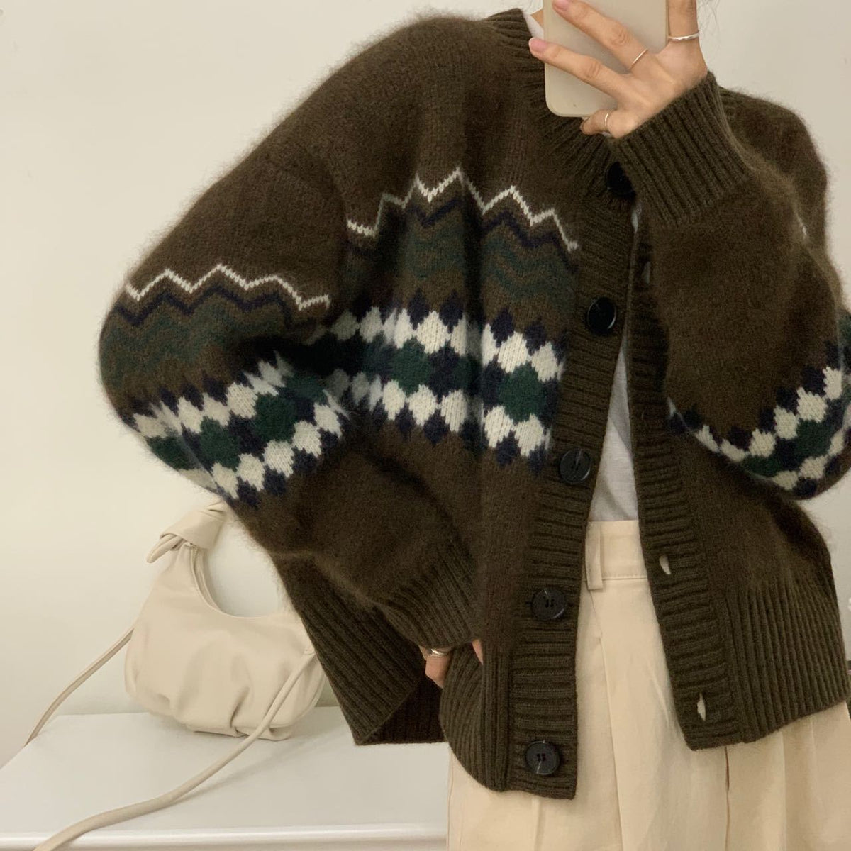 Abrigo retro para mujer con cuello redondo