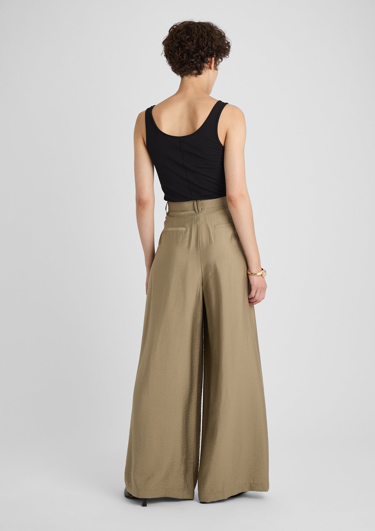 Women's Wide-Leg High-Waist Solid Color Pants with Side Pockets