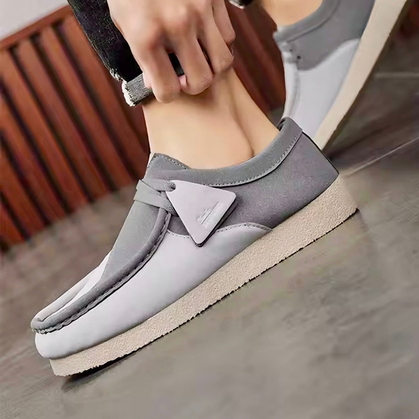 Mocassini Uomo Slip-On in Scamosciato Sintetico con Suola Ammortizzata – Stile Quotidiano