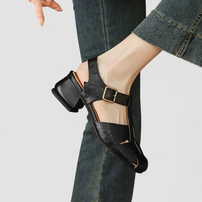 Women's Slip-On with Padded Insole and Arch Support – Versatile Design