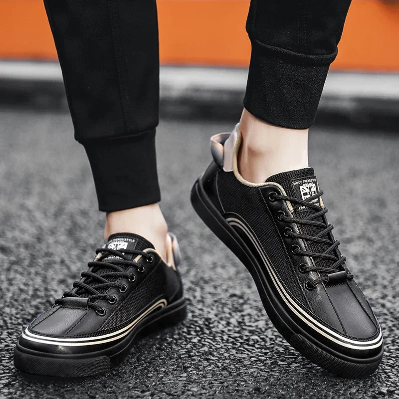 Sneakers Uomo in Mesh Traspirante con Lacci e Plantare Ammortizzato