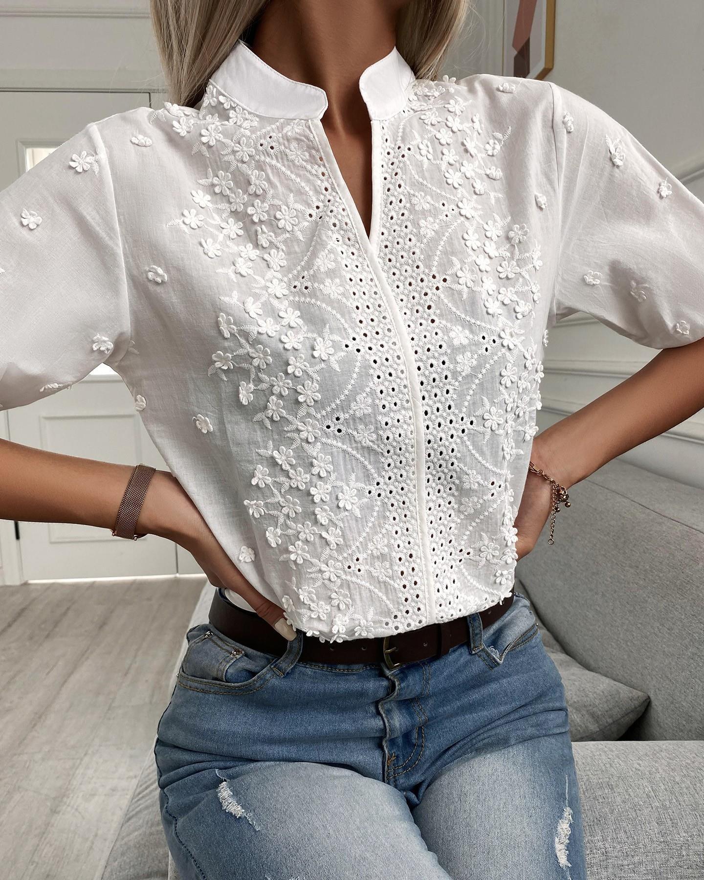 Camisa Blusa de Mujer con Cuello en V y Bordado de Encaje – Efecto Algodón