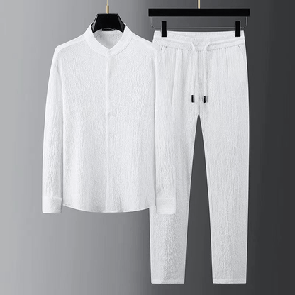Men's Jumpsuit with Single-Breasted Closure and Elastic Waist