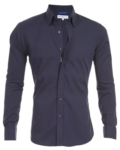 Camisa Oxford de hombre de corte ajustado con cremallera frontal, botones decorativos y mangas largas.