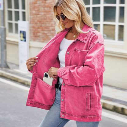 Chaqueta de mujer en denim lavado con mangas largas y ajuste amplio
