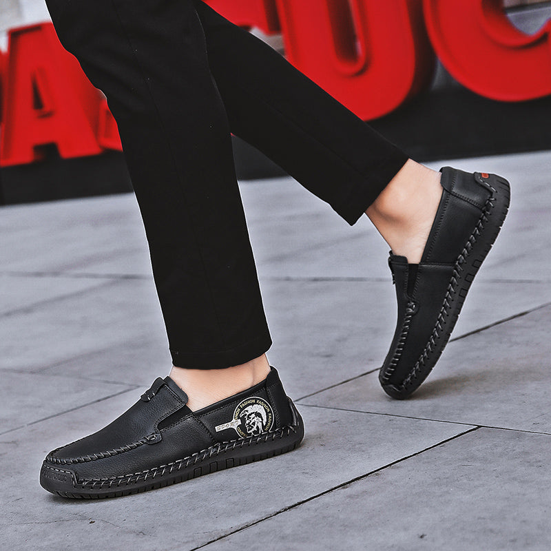 Men's Outdoor Shoes with Non-Slip Sole and Breathable Design