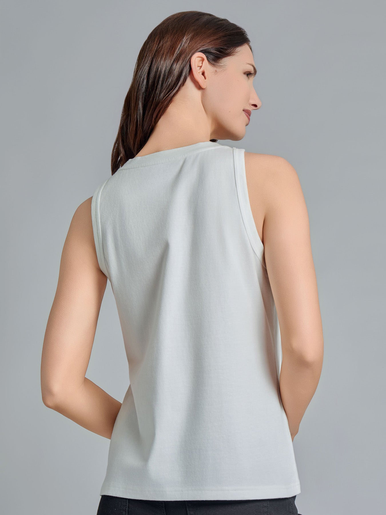 Women's Sleeveless Crew Neck Tank Top Regular Fit