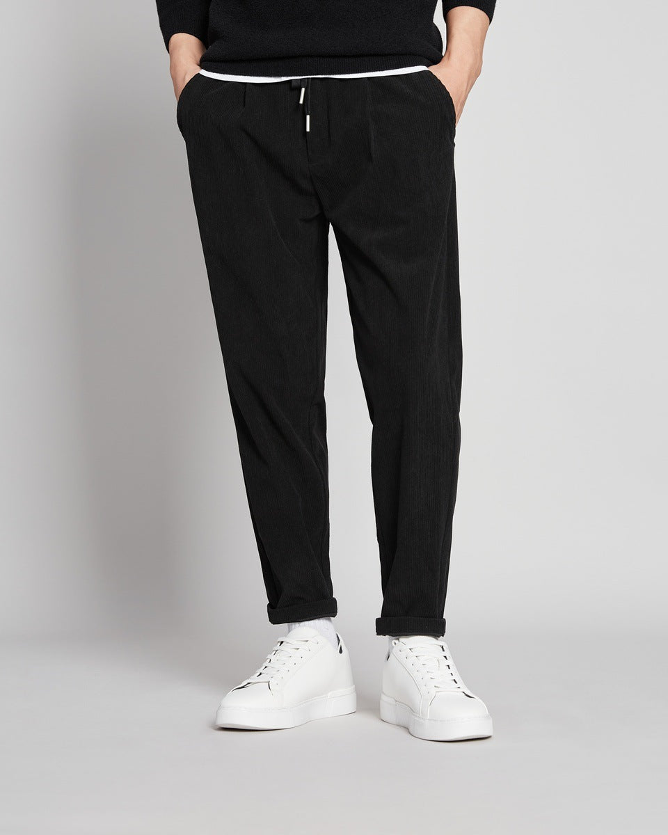 Pantaloni Capri Uomo Primaverili con Vestibilità Ampia e Vita Media con Laccio – Stile Casual
