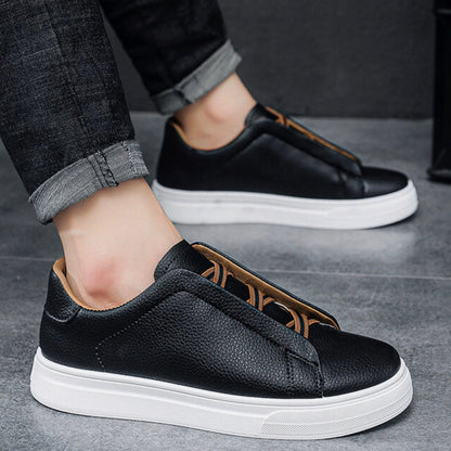 Sneakers da Uomo Slip-On con Dettaglio Lacci e Tomaia Resistente – Interno Imbottito