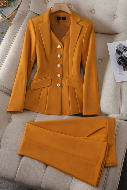 Women's Two-Piece Suit with Blazer and Regular Fit Lined Pants