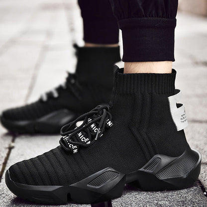 Herresportsko med sokkedesign og meshindvendigt materiale