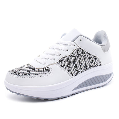 Women's Platform Sneakers with Laces – Breathable Mesh and Round Toe