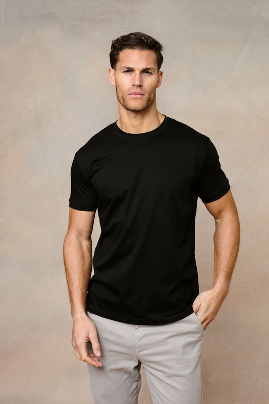 Herre T-shirt med Rund Hals i Merceriseret Bomuld, Sort Stil med Blød Finish