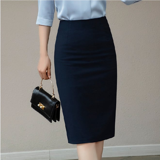 Women's Autumn/Winter Medium Length Skirt Over the Knee, Slim Fit with Velvet Padding