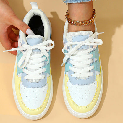 Women's Platform Sneakers with Laces and Round Toe – Raised Sole