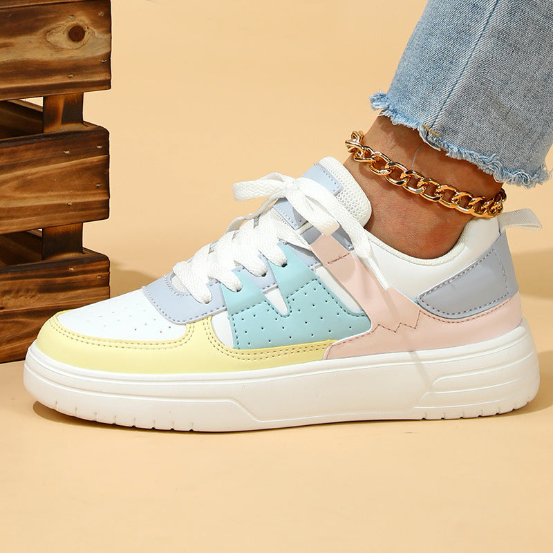 Women's Platform Sneakers with Laces and Round Toe – Raised Sole
