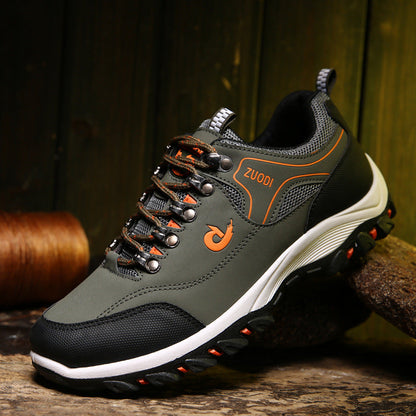 Men's Low-Cut Hiking Shoes with MD Sole and Lace Closure