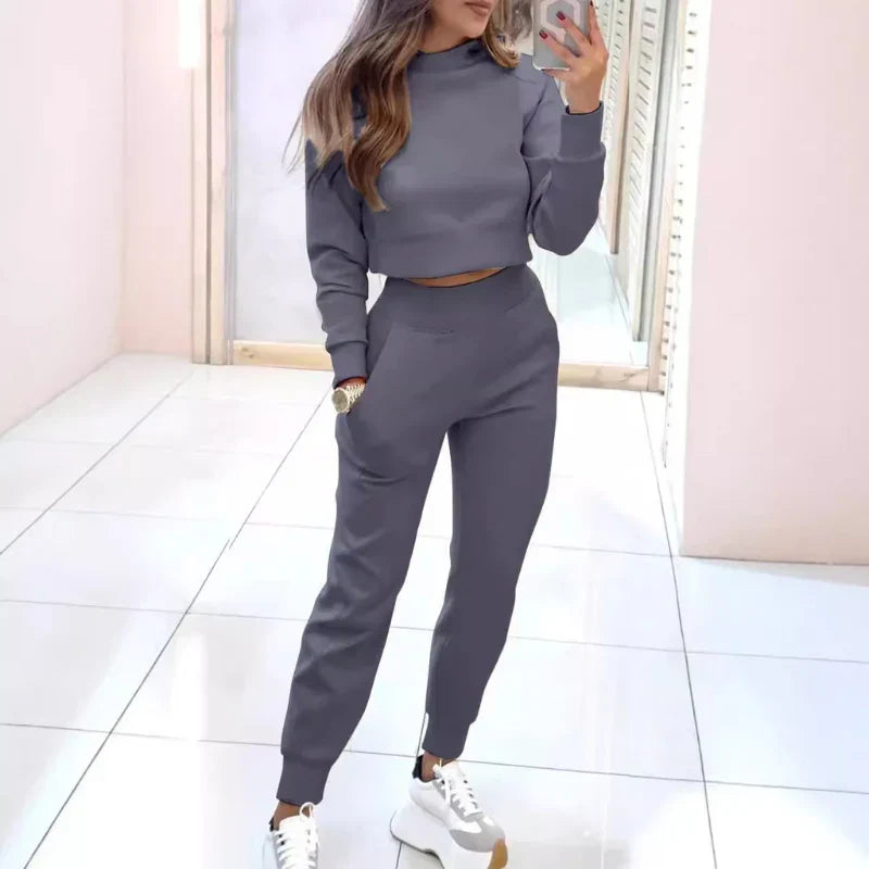 Women's Two-Piece Set with Cropped Sweater and Elastic Waist Pants