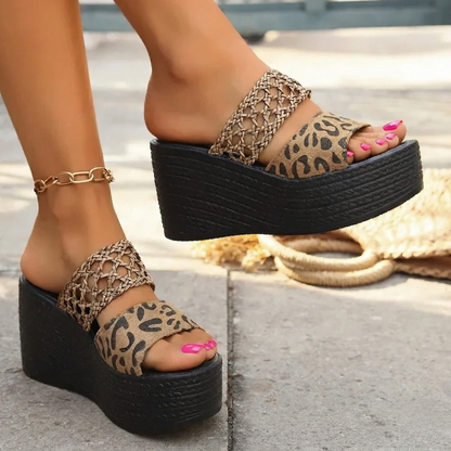 Sandali Donna con Zeppa, Suola Imbottita e Fasce Larghe – Sandali Casual