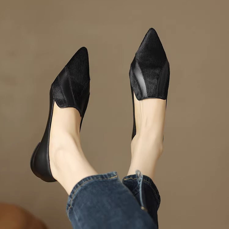 Women's Pointed Toe Ballerinas with Deep Neckline and Seamless Design – Elegant Ballerinas