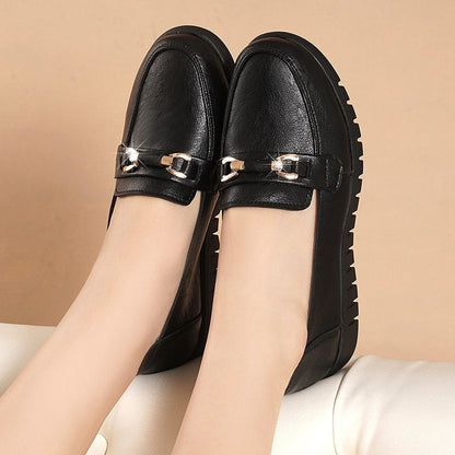 Zapatos bajos de trabajo para mujer con suela suave y diseño efecto piel