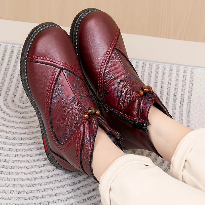 Stivaletti da Donna con Motivo Floreale in Rilievo e Zip Laterale