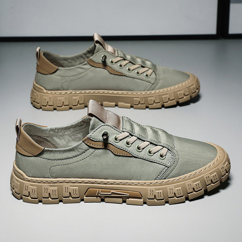 Lette og åndbare sneakers til mænd med stødabsorberende indersål og fleksibel sål.