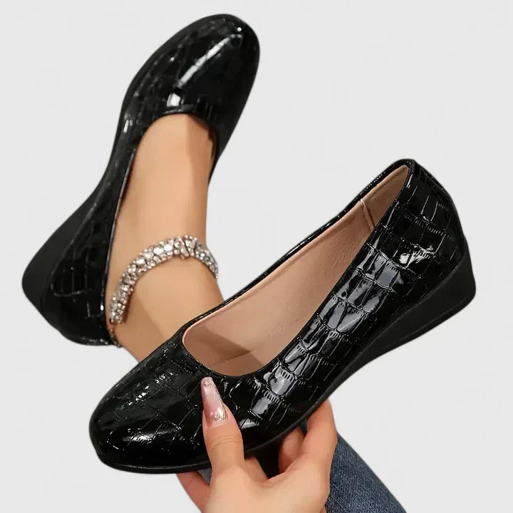Women's Shoes with Memory Foam and Non-Slip Sole