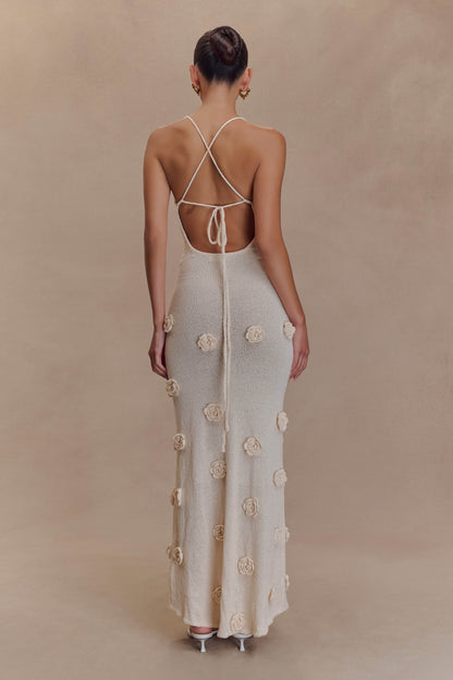 Abito Lungo Estivo Donna all’Uncinetto con Scollo a V e Fiori Fatti a Mano