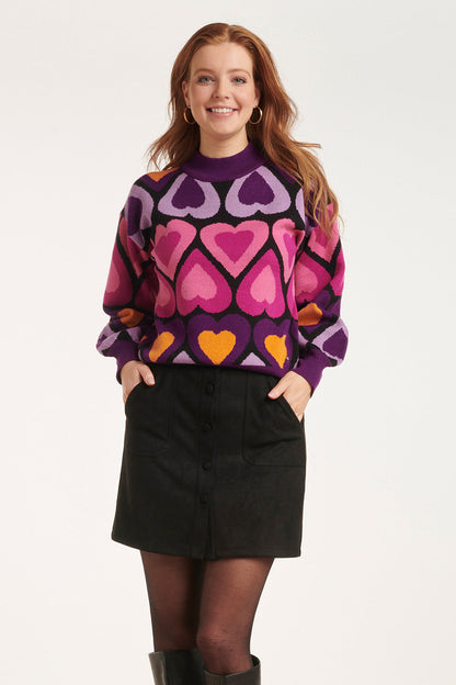 Oversize damebluse med hjerteprint og høj ribkrave