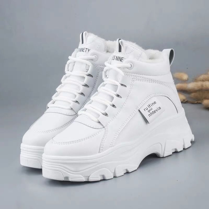 Sneakers Donna con Suola Spessa ed Elastico – Punta Tonda