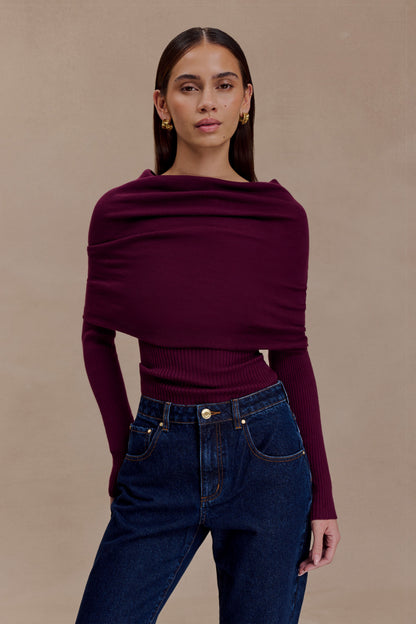 Maglia Donna a Maniche Lunghe con Scollo Asimmetrico a Spalla Scoperta e Collo Risvoltato Bordeaux – Stile Elegante