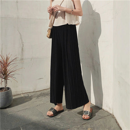 Women's Wide-Leg Pleated Cropped Pants