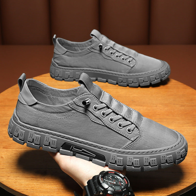 Lette og åndbare sneakers til mænd med stødabsorberende indersål og fleksibel sål.