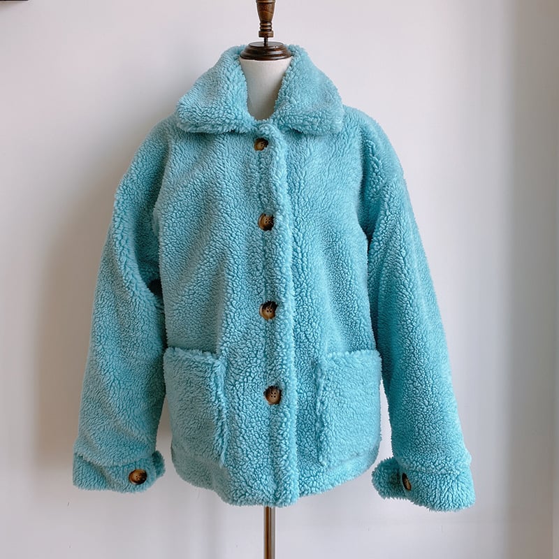 Women's Winter Coat in Faux Fur with Long Sleeves and Medium Length