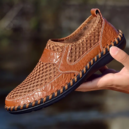 Herresko Slip-On med Elastisk Mesh Overdel og Bred Pasform – Stødabsorberende Sål med Skridsikring