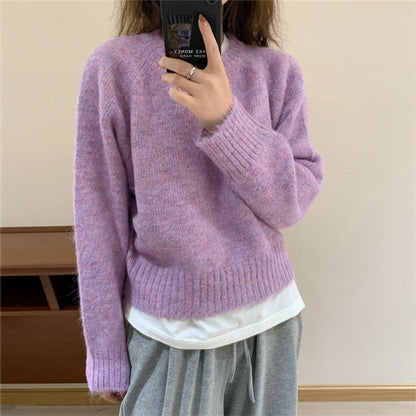 Women's Loose Fit Pullover Sweater with Round Neck and Long Sleeves