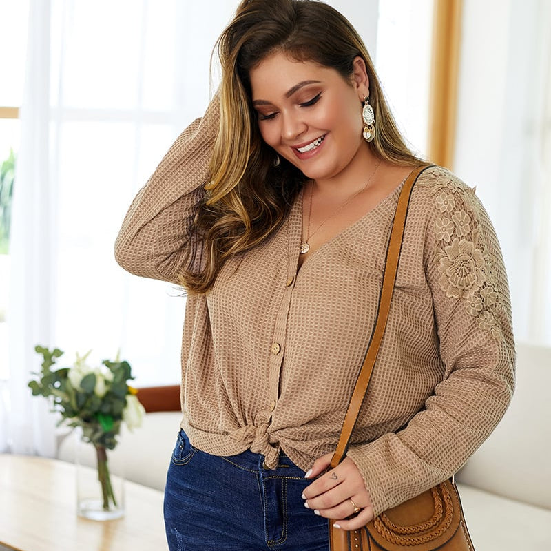 Dame Striktrøje med V-udskæring, Lange Ærmer og Knapdetalje