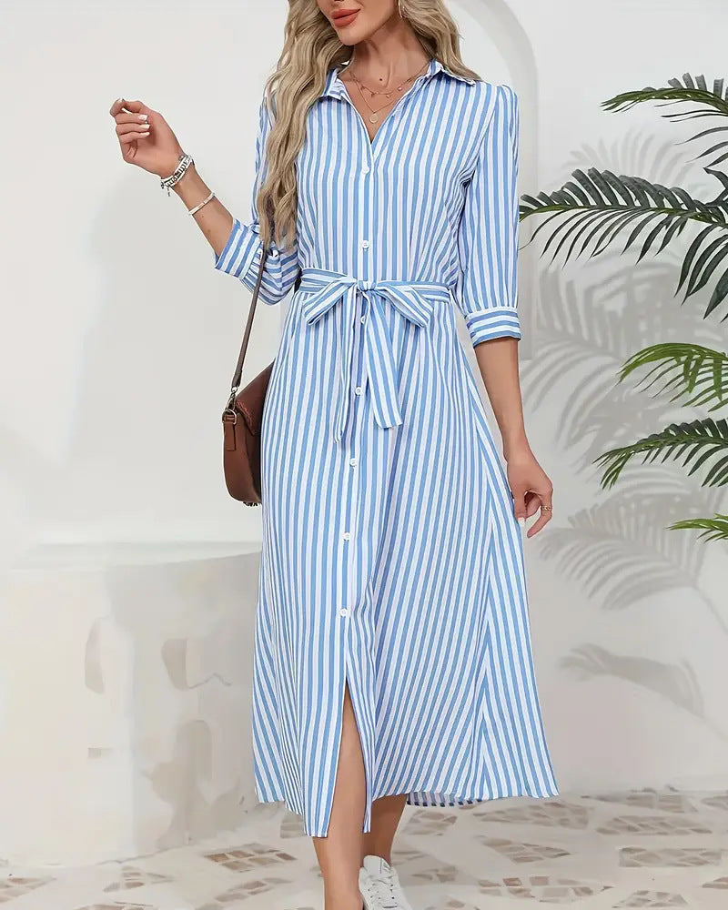 Vestido camisero de mujer a rayas con cuello de solapa y botones delanteros