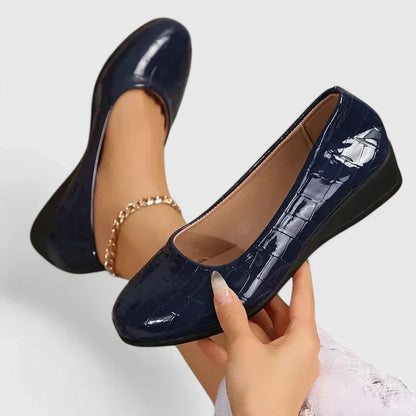 Women's Shoes with Memory Foam and Non-Slip Sole