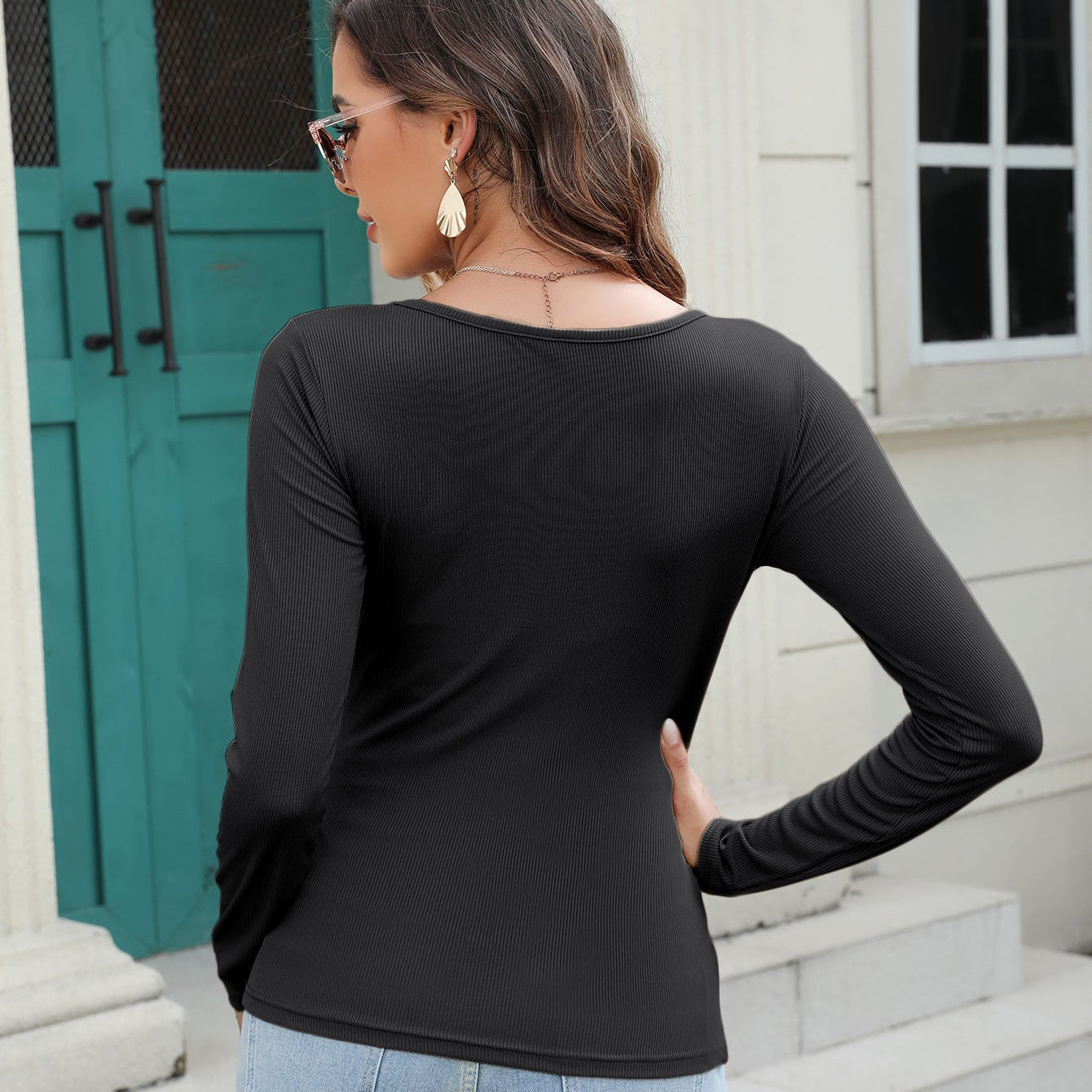 Maglietta Donna a Maniche Lunghe con Scollo a U, Vestibilità Slim, Tessuto a Costine