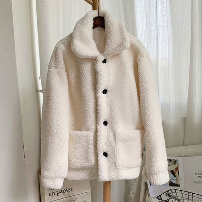 Women's Winter Coat in Faux Fur with Long Sleeves and Medium Length