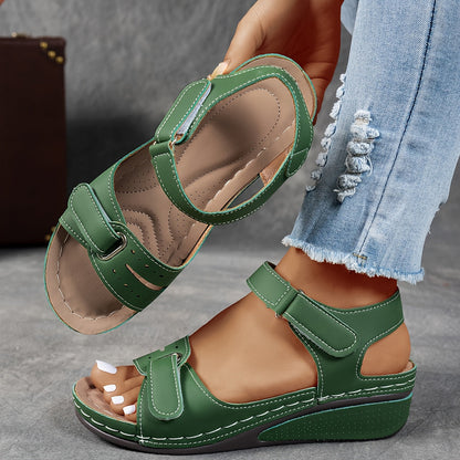 Sandali Donna con Cinturini Regolabili e Suola Imbottita – Design Flessibile