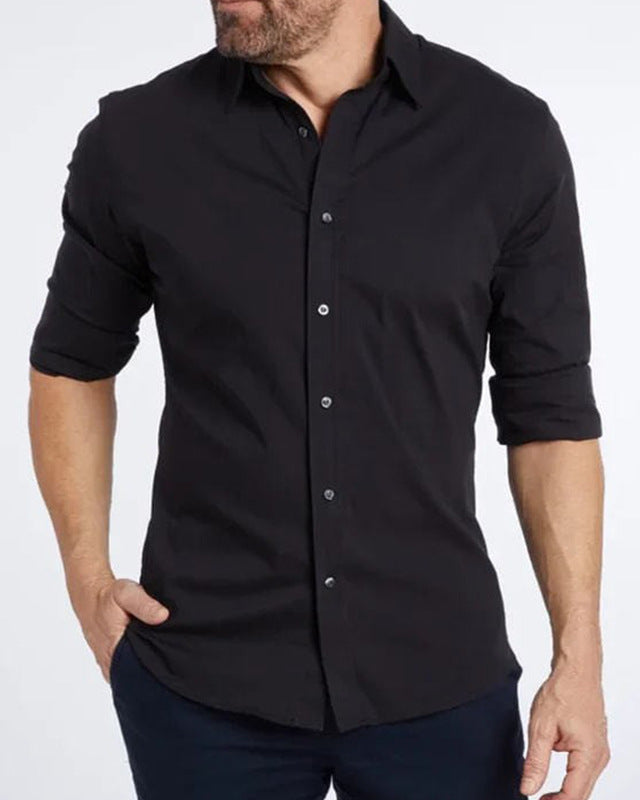 Camisa Oxford de hombre de corte ajustado con cremallera frontal, botones decorativos y mangas largas.