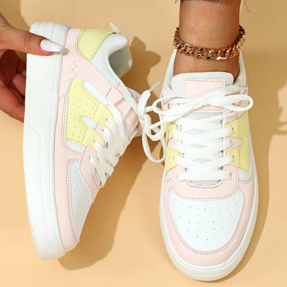 Zapatillas unisex con plataforma, cordones, suela blanda y diseño bajo.
