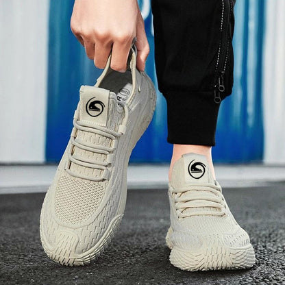 Sneakers Sportive da Uomo con Lacci, Punta Tonda e Suola Piatta