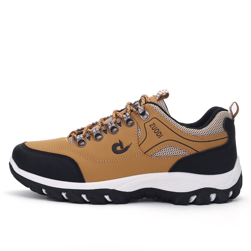 Men's Low-Cut Hiking Shoes with MD Sole and Lace Closure