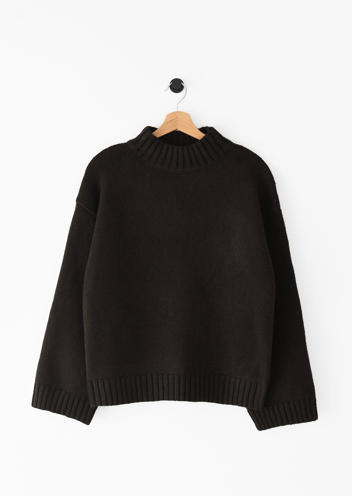 Maglione Donna con Collo Alto e Rifiniture a Costine – Vestibilità Dritta